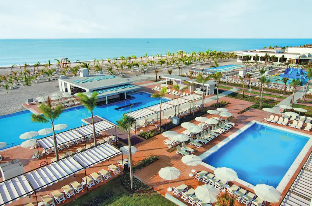 panama-canal-y-playa-regata04